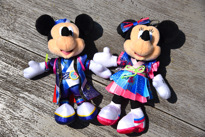 「ぬいぐるみバッジ」（各1700円）