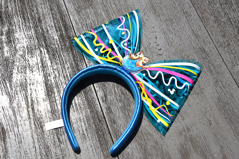 「カチューシャ」（1600円）