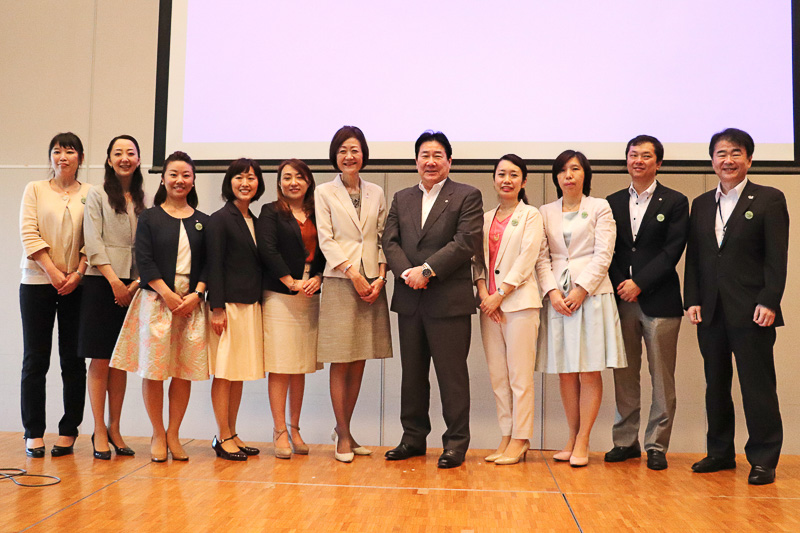 TAKE OFFチームのメンバーとなでしこラボ担当役員