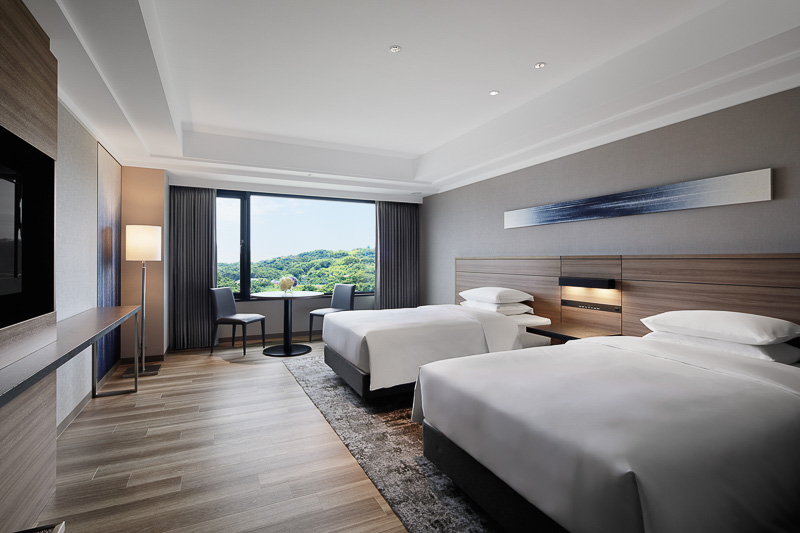 南紀白浜マリオットホテルの「デラックスキング」（画像提供：森トラスト・ホテルズ＆リゾーツ）