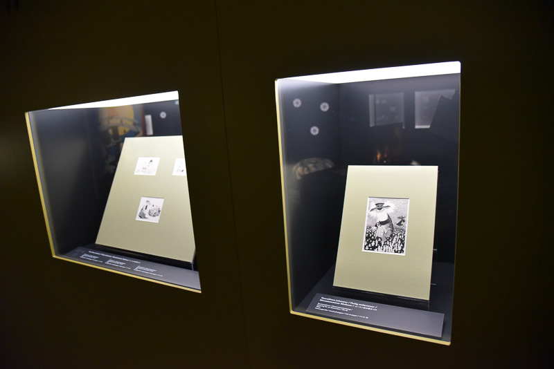 挿絵は主にペンを使って細かく描かれている。表紙絵とともに、作品内の挿絵も物語ごとに分けてありとても見やすい<BR/>（C）Moomin Characters<sup>TM</sup>