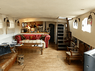 荒木麻美のパリ生活 パリで船上生活を楽しむ人々 多少の不便はなんのその 自然を近くに感じられるペニッシュ生活 トラベル Watch