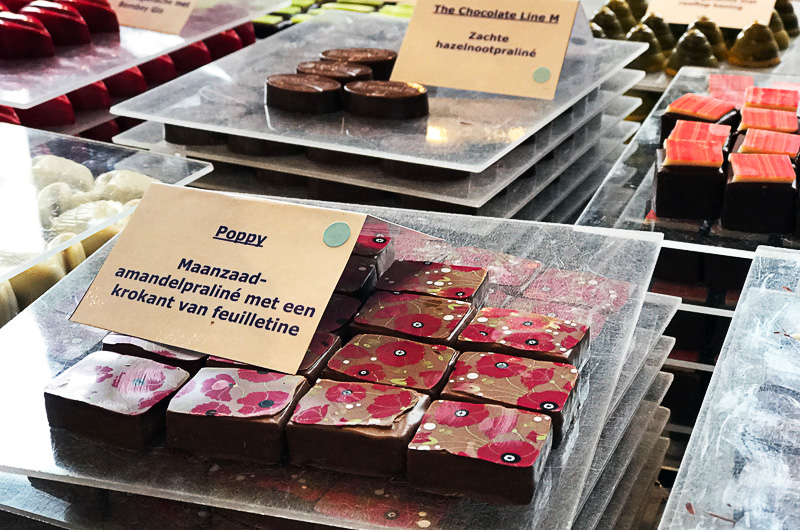 名店「チョコレート・ライン」。美術館みたい