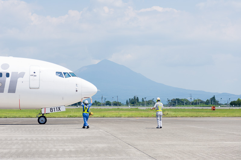 出発の準備が完了し滑走路へ