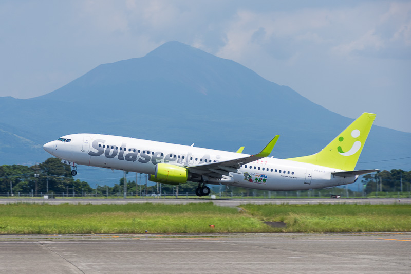 羽田へ向けて離陸するギリギリ鹿児島 そお市号