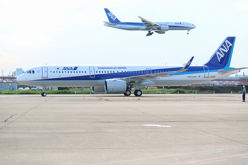 羽田空港に到着したエアバス A321neo型機は202番スポットへ