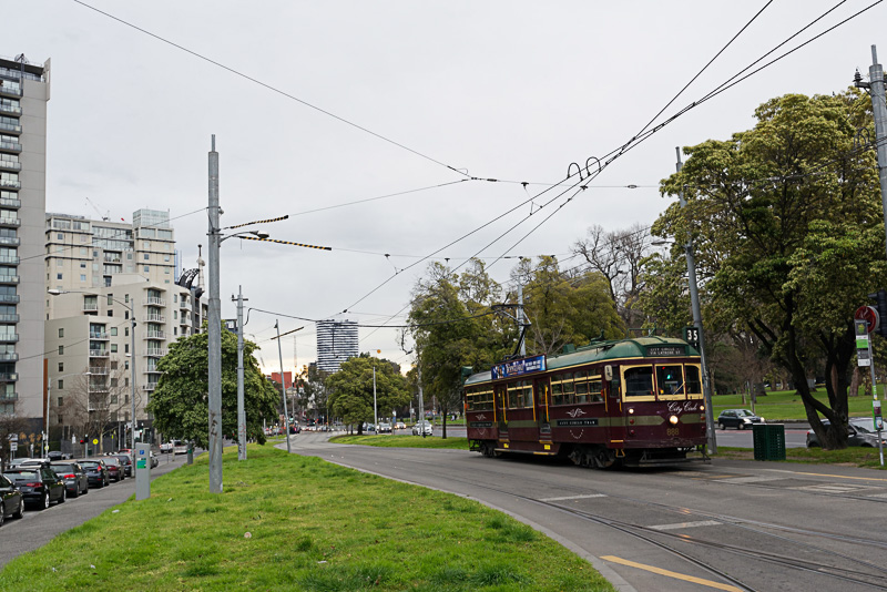 街の中心部は無料で乗車できるトラム