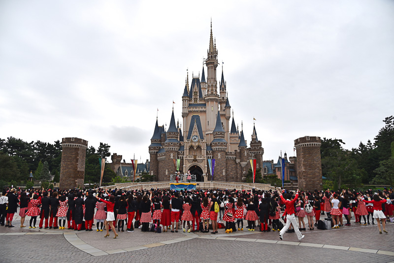 シンデレラ城前に到着