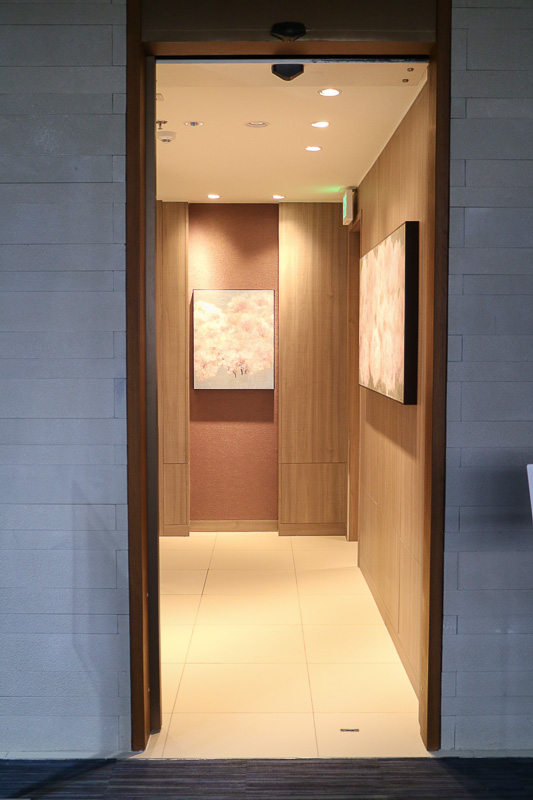 サクララウンジの入口