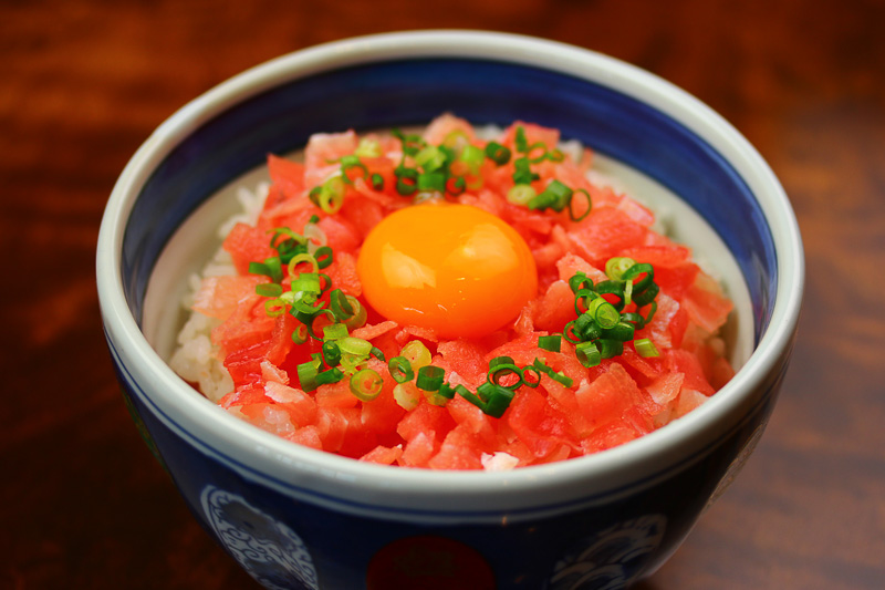 トロまぐろフレーク丼（神奈川県・小田原 魚河岸 でん）
