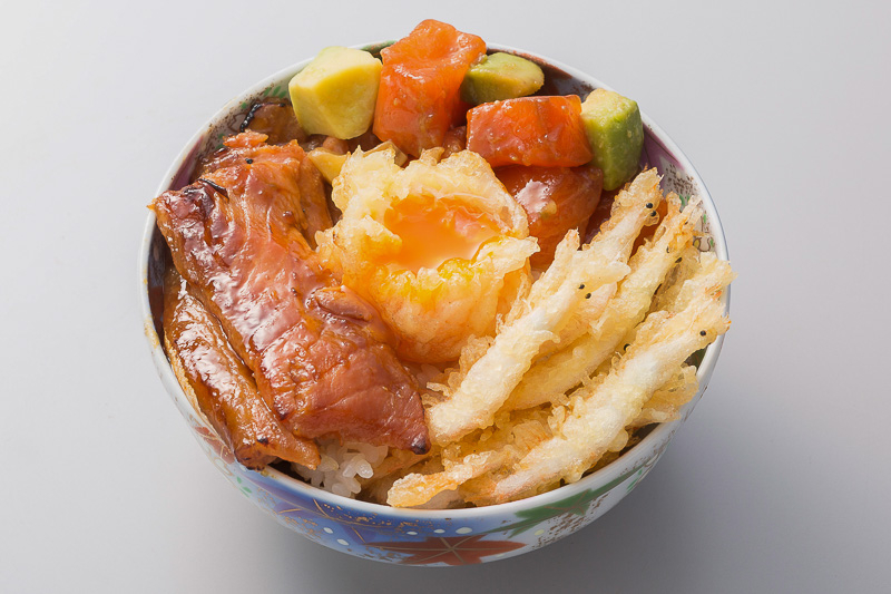 富山白えびますとろ丼（富山県・株式会社源）