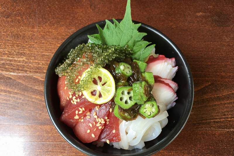 石垣島・山海 まぐろのねばり丼（沖縄県・石垣島商店）
