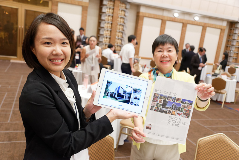 手作りチョコレートを味わったり、客みずから作ったりできる「FUWAN CHOCOLATE RESORT」