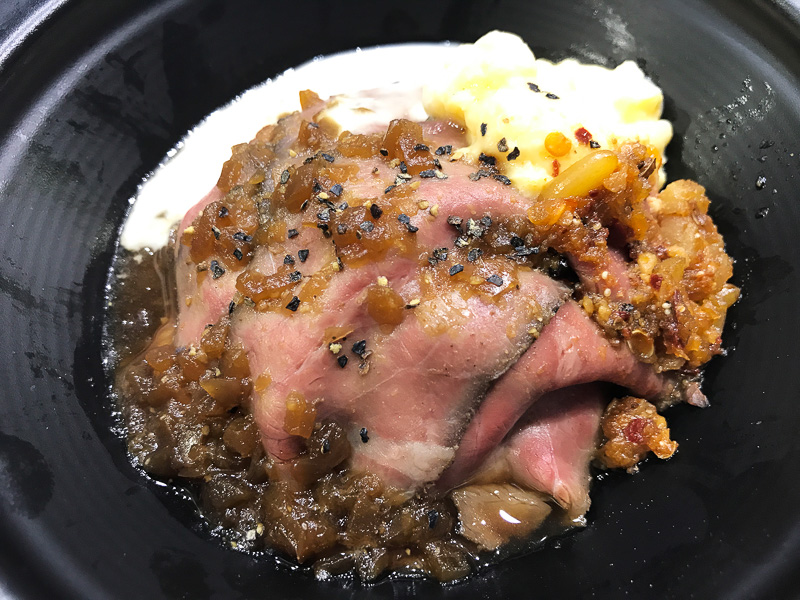 元祖！金獅子ローストビーフ丼