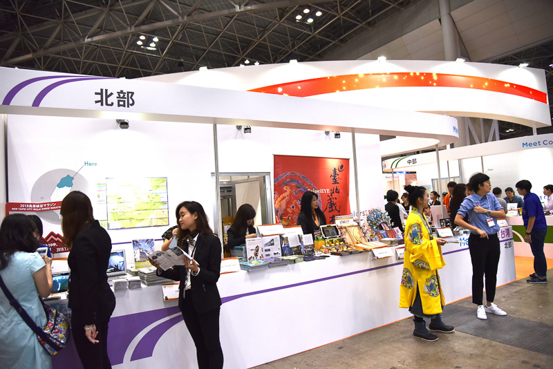 大きく4地方に分けてそれぞれの地域別にPR。ホテルのブースも多かった