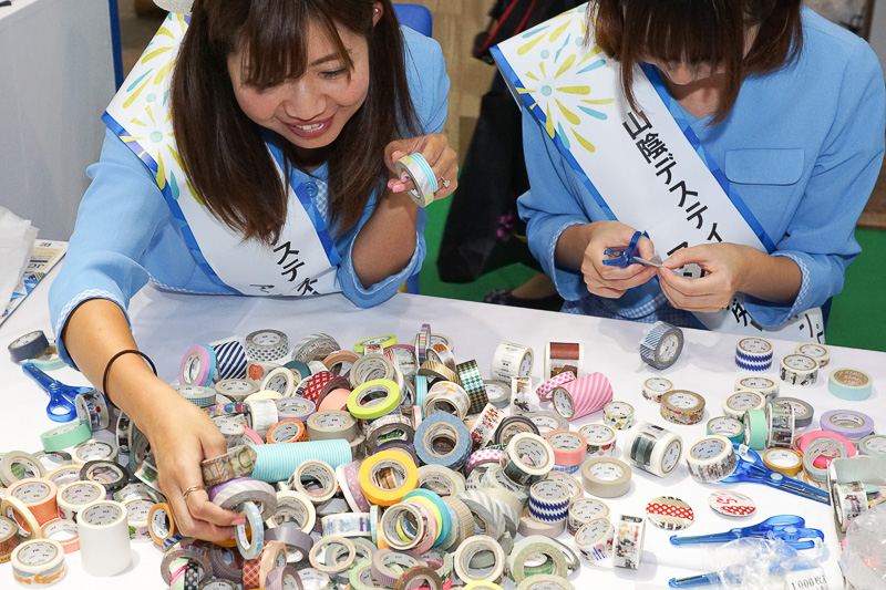 缶バッジ制作の体験コーナー
