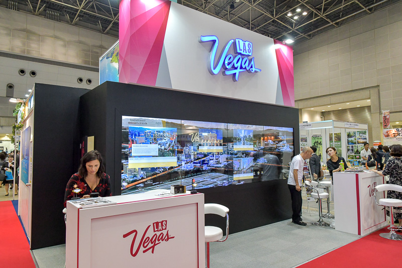 巨大なスクリーンが目立つラスベガス観光局のブース
