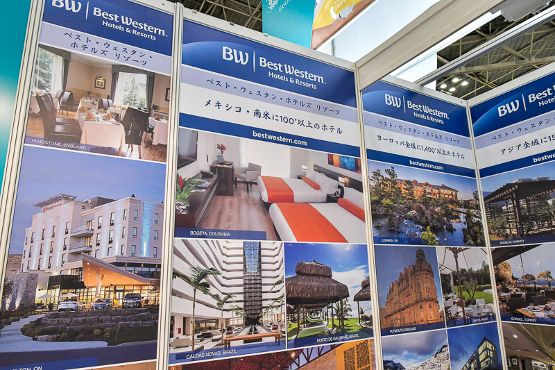 各地域にたくさんあるホテルの一部を壁面で紹介している