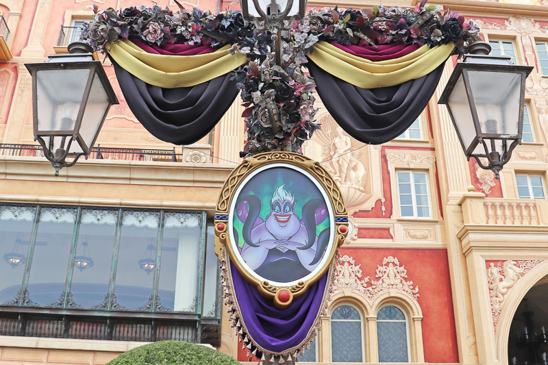 見る角度によってヴィランズが変身する