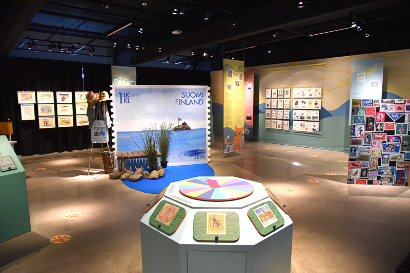 「郵便博物館」は、歴代のポストマンの制服やフォトスポットがあった