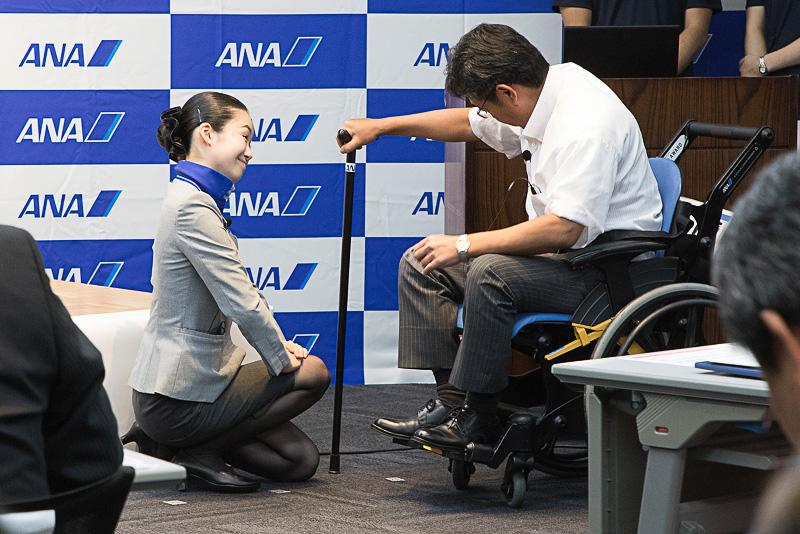 グランプリを受賞した寒川綾乃さんの課題は車いす利用への対応