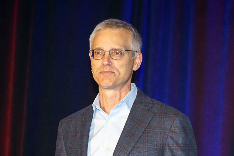 American Airlines Group 社長 ロバート・アイソム氏