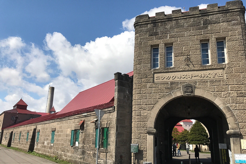 外国人旅行者9位、日本人旅行者6位のニッカウヰスキー余市蒸溜所（北海道余市町）