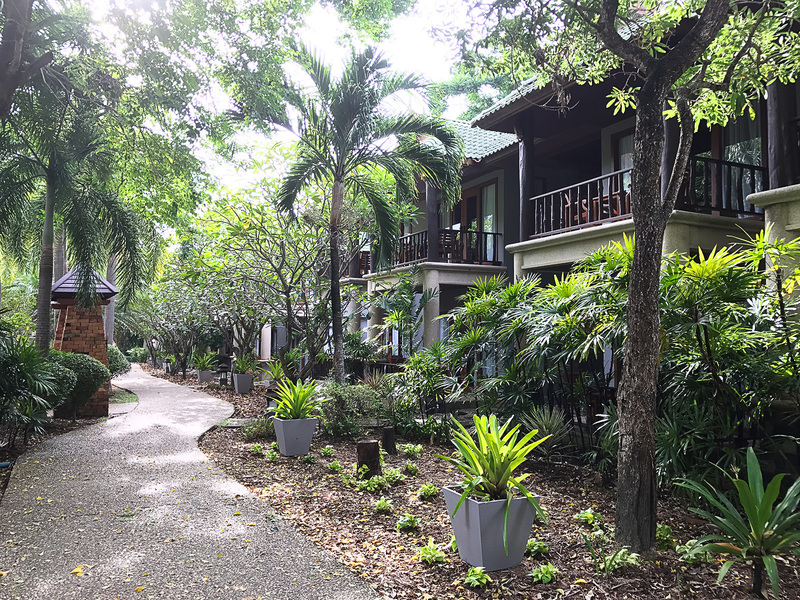 こちらは「ライレイ デラックス ダブル」の建物