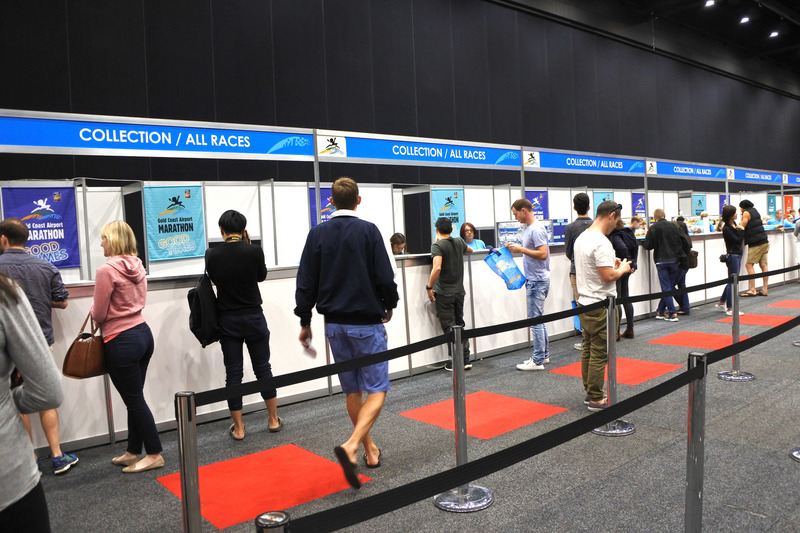 ゼッケン受け取りエリアはかなり広め。夕方ごろに行ったためスムーズだった