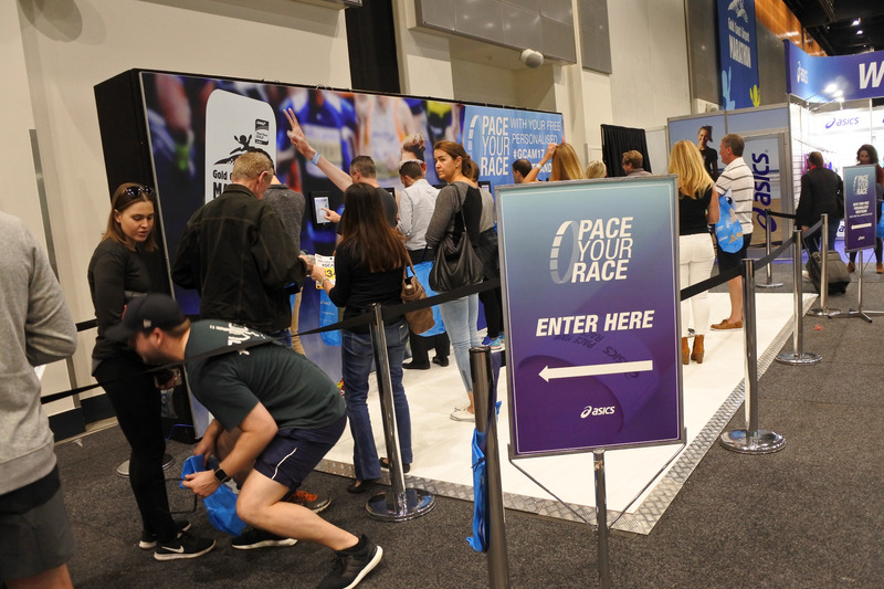 アシックスの提供する「PACE YOUR RACE」。リストバンドのため大会当日も確認しながら走れとても便利
