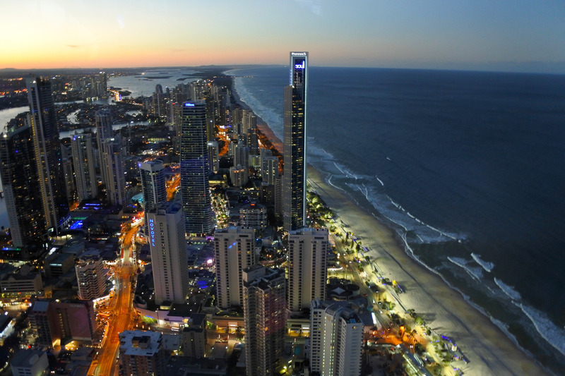 地上230mからのゴールドコーストの眺め