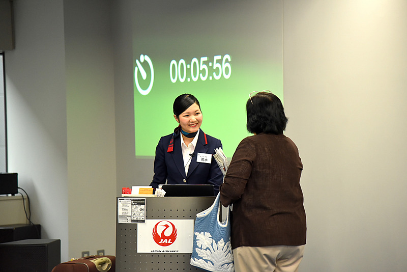 航空券が娘の名前になっていた利用者に対しても落ち着いた口調で安心感があった