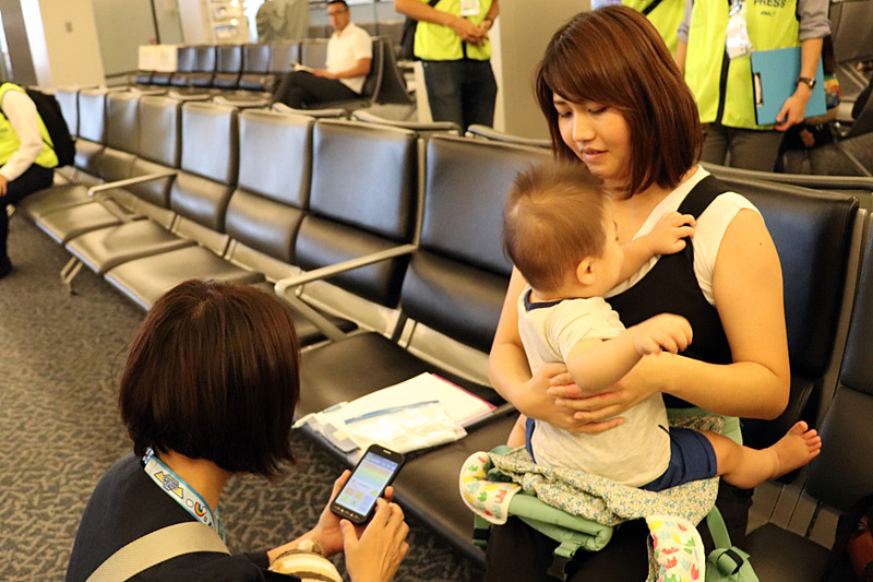 アプリの画面の見方や操作方法を説明