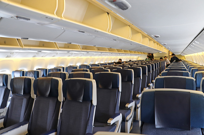 国際線仕様のボーイング 767-300型機が使用された