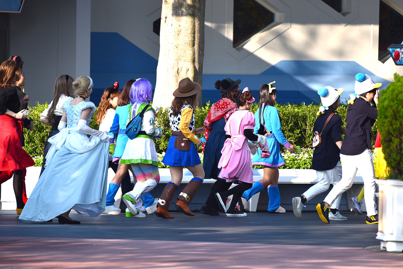 続いて、トゥモローランドへ