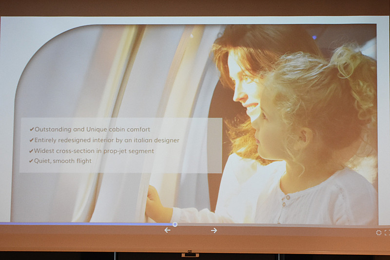 ゆとりあるキャビンのデザインはイタリアのジウジアーロが担当した