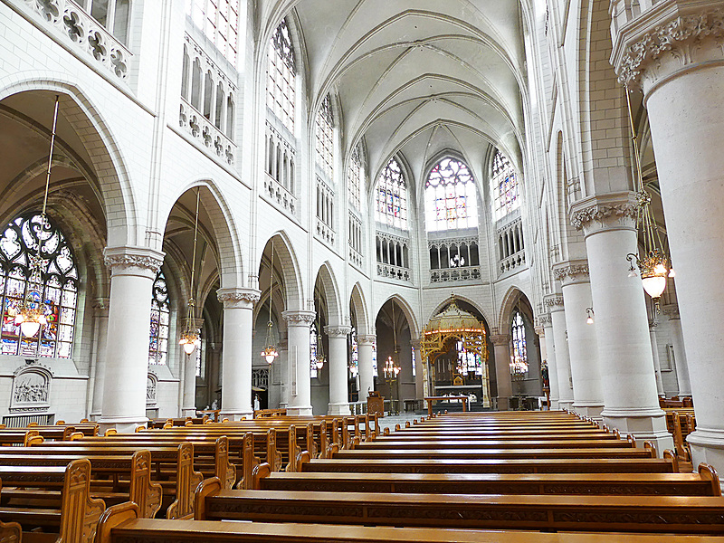 教会や音楽室、食堂などほかの部屋も見学できます
