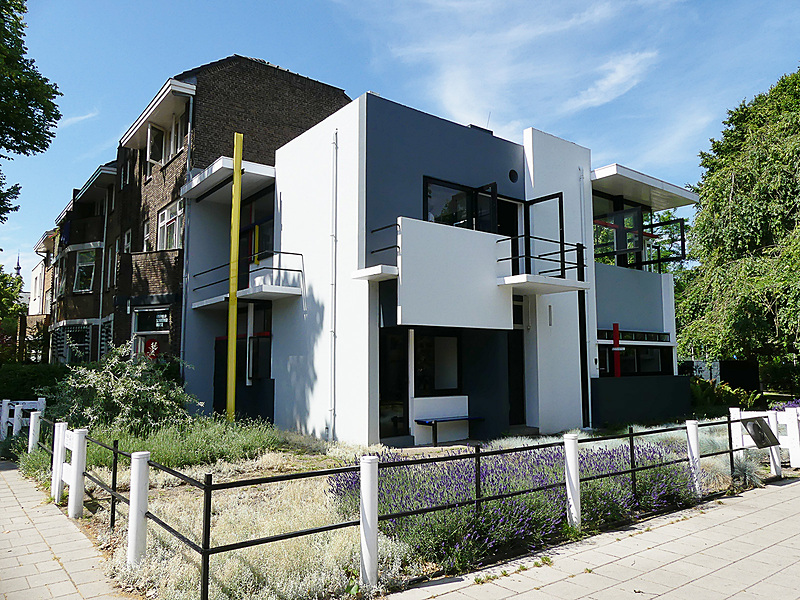 シュローダー邸もセントラール・ミュージアムの管轄になっている