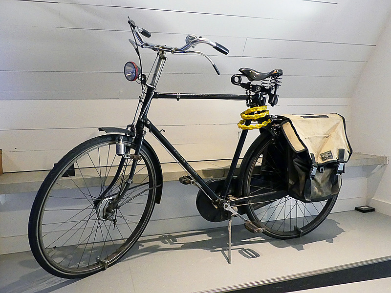 ブルーナさんは毎日この自転車に乗ってアトリエに通っていました