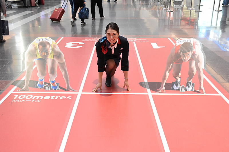 陸上100mのスタートライン
