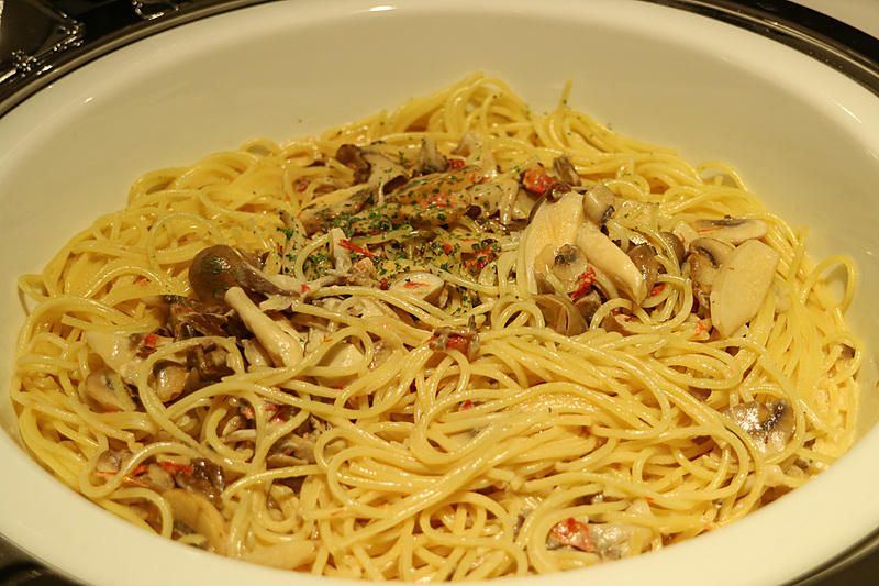 JAL特製ビーフカレー、パスタ、スープなどのホットミール