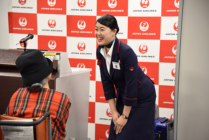 車椅子の付き添いの方には椅子の有無なども確認