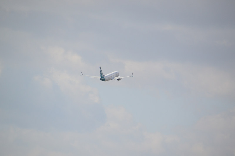 シンガポールへ飛び立った