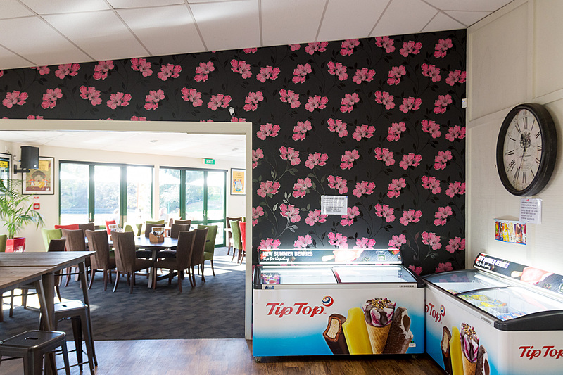 ハミルトン・ガーデンズ・カフェでは、事前予約することでバスケット入りのランチを購入できるので、ピクニック気分の庭園巡りも