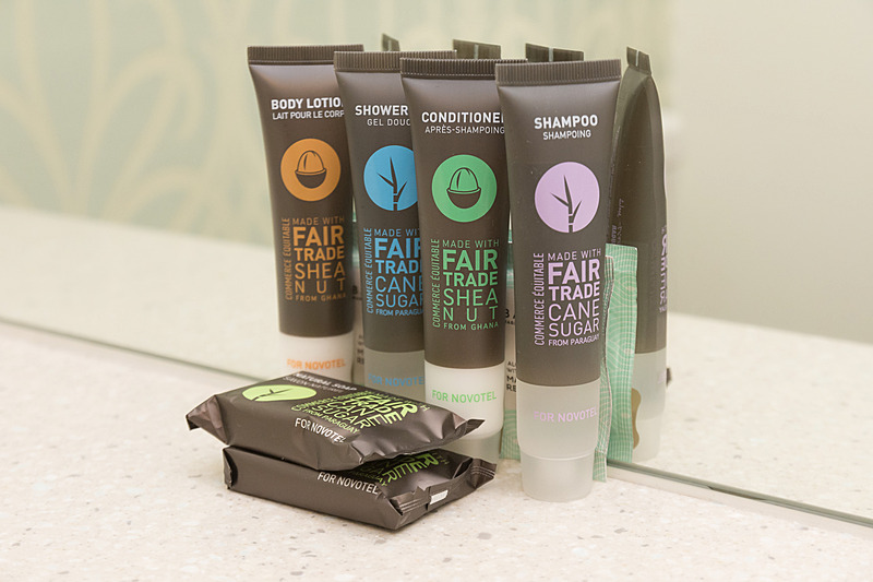 ノボテルではおなじみのアメニティなどバスルームの装備