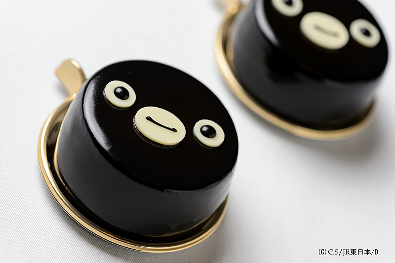 「Suicaのペンギンケーキ（感謝祭特別仕様2個セット）」（1100円）　（C）C.S/JR東日本/D