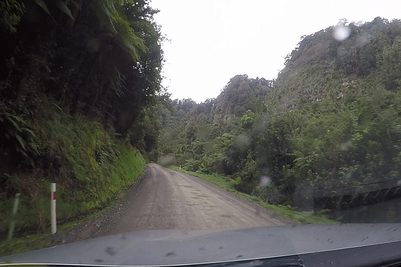 風光明媚かつ運転のしがいという点でも最高のドライブ旅を楽しめる「フォーゴットン・ワールド・ハイウェイ」