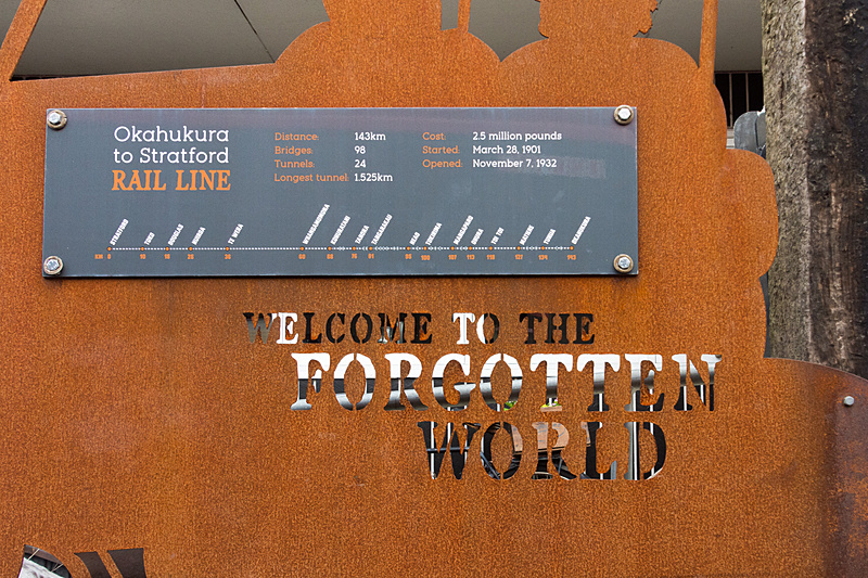 タウマルヌイにある「フォーゴットン・ワールド・アドベンチャーズ」。廃線をカートや自転車で走るアクティビティを提供