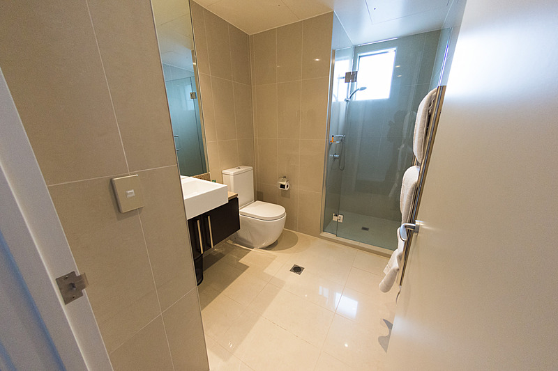 3ベッドルームアパートメント。キッチンなどの設備は1ベッドルームも同様に備える