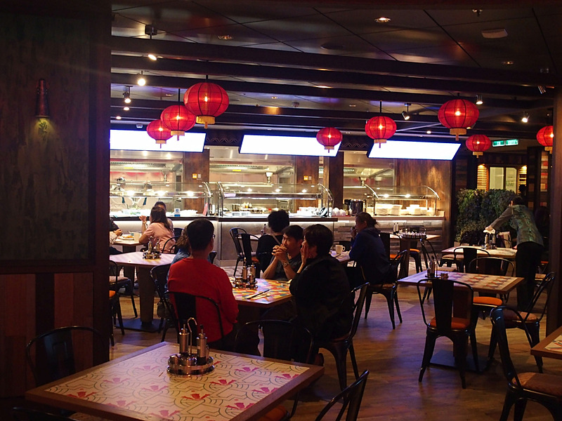 こちらはワールド ドリームのBlue Lagoon